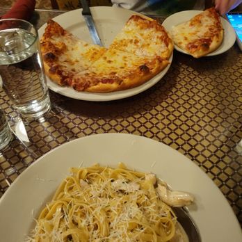 DiCicco's - Alfredo and pizza - Italian Near Me - Denver, Colorado