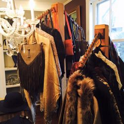Belizimo Salon - Belizimo Boutique