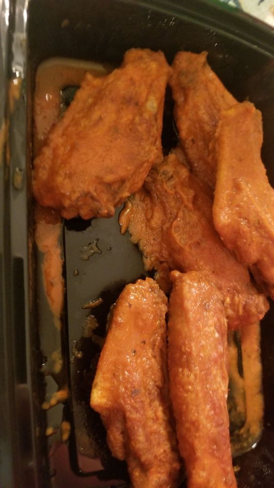 702 WING SPOT Updated August 2024 54 Photos & 57 Reviews 6475 W