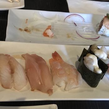 Hoshi Sushi - Very medicore - Sushi Bars Near Me - Fullerton, California