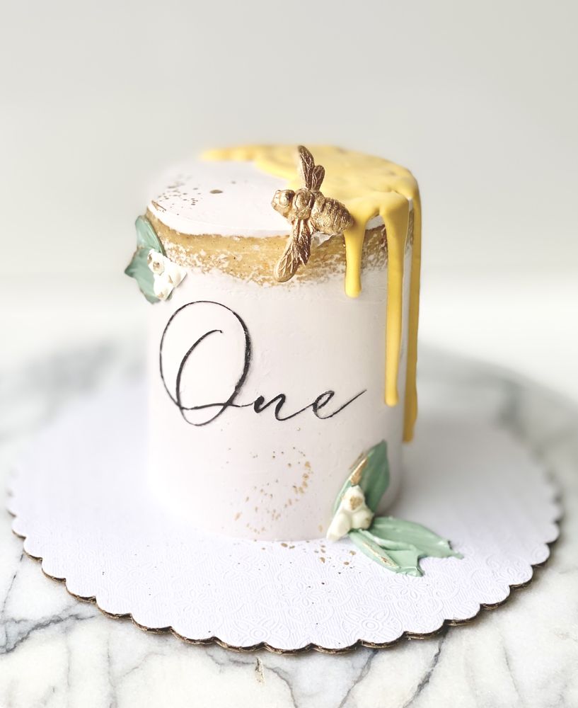 Kendal Jean Bakes Logo