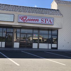 Queen Spa - Tuesday, June 18, 2019: store front.