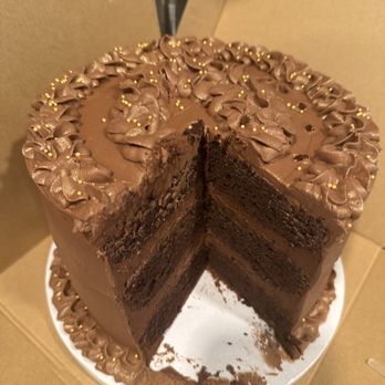 Sweet Expressions Desserts - Chocolate gluten free, dairy free birthday cake - Desserts Near Me Sweet Expressions Desserts - Chocolate gluten free, dairy free birthday cake - Desserts Near Me