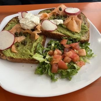 Cinnamon Sugar and Spice Cafe - Avocado toast with lox - Breakfast & Brunch Near Me - Albuquerque, New Mexico