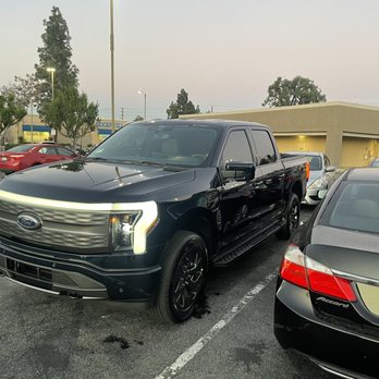 Speedy Auto Tint - Car Window Tinting Near Me - Downey, California Speedy Auto Tint - Car Window Tinting Near Me - Downey, California