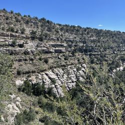 Dynamic Journey Tours - Walnut Canyon