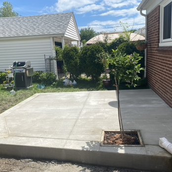 AGC Concrete - New Patio and french drain. - Masonry/Concrete Near Me - Clinton Township, Michigan