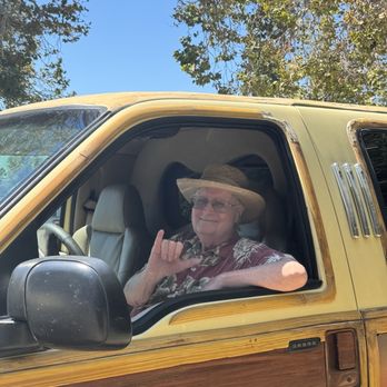 Surfs Up Limos - Limos Near Me Surfs Up Limos - Limos Near Me