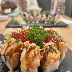 AMORE Sushi - Pattaya (8 pcs)