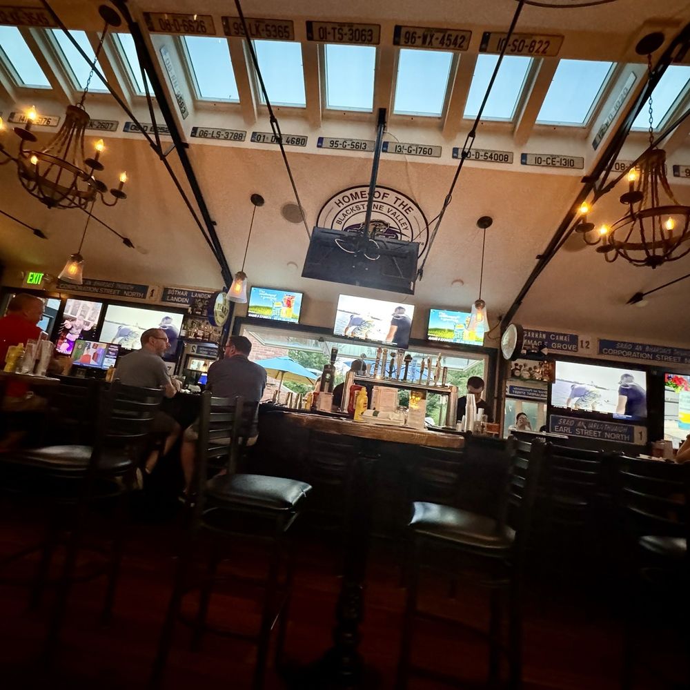 Greenhouse Wood Fired Grill - Irish Near Me - Mendon, Massachusetts