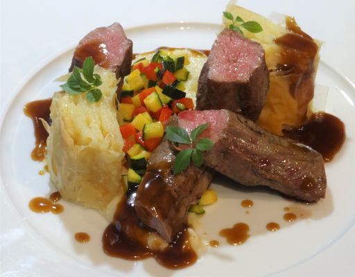 Weinwirtschaft Friedrich-Wilhelm, Trier by null