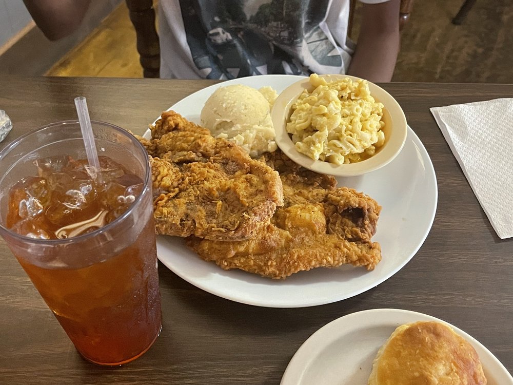 THE FRONT PORCH 90 Photos & 157 Reviews 3072 Lancaster Hwy