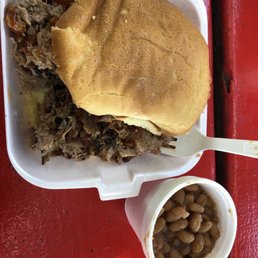 Pulled pork with smoked beans