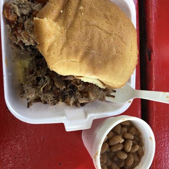 Eli's Bar B Que - Pulled pork with smoked beans - Barbeque Near Me - Dunedin, Florida