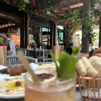 Sufrat Mediterranean Grill - Ambiance - Mediterranean Near Me - Miami, Florida