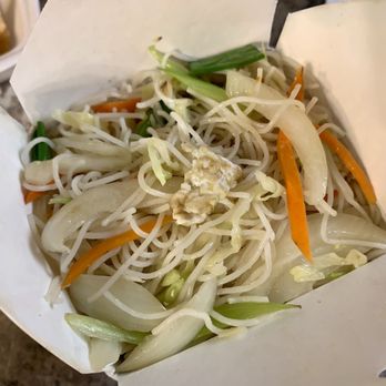 King Buffet - Vegetable Mei Fun with Egg - Chinese Near Me - Everett, Washington King Buffet - Vegetable Mei Fun with Egg - Chinese Near Me - Everett, Washington