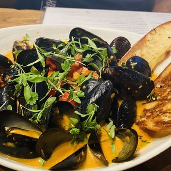 South Fork Grille El Dorado Hills - Mussels in coconut sauce - New American Near Me - El Dorado Hills, California South Fork Grille El Dorado Hills - Mussels in coconut sauce - New American Near Me - El Dorado Hills, California