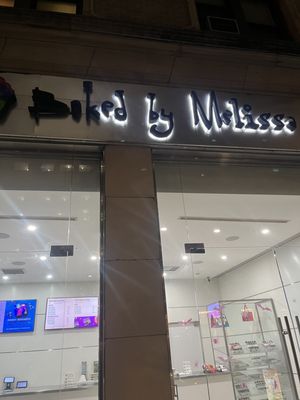 Baked by Melissa by null