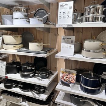 Crate & Barrel - Furniture Stores Near Me - Plano, Texas Crate & Barrel - Furniture Stores Near Me - Plano, Texas