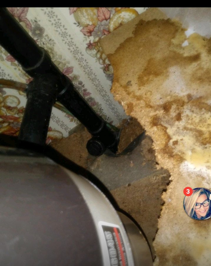 PIKEWOOD MANOR Updated August 2024 Route 57 at Turnpike Exit 145