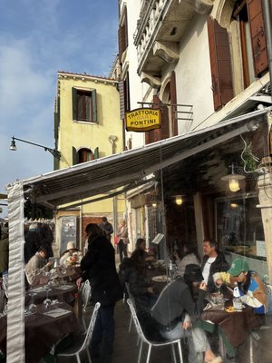 Trattoria Bar Pontini by null