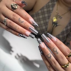 Spectrum Nails Spa