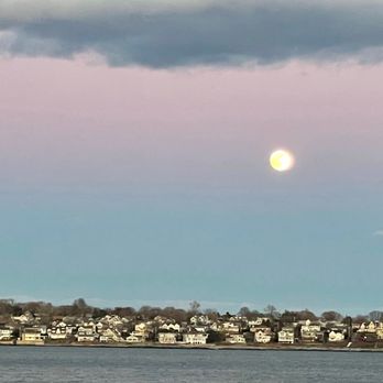 Cliff Walk - View of Middletown from Cliff Walk - Parks Near Me - Newport, Rhode Island Cliff Walk - View of Middletown from Cliff Walk - Parks Near Me - Newport, Rhode Island