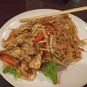 Umi Sushi & Grill - Yaki Soba and Chicken - Sushi Bars Near Me - Arlington, Texas Umi Sushi & Grill - Yaki Soba and Chicken - Sushi Bars Near Me - Arlington, Texas