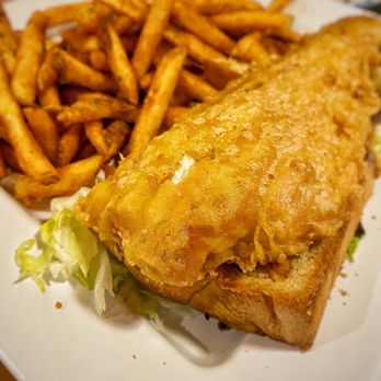 Flashback Diner - Fish and Chips - Diners Near Me - Hallandale Beach, Florida