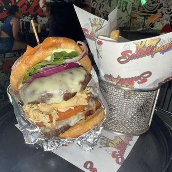 El Rey De La Salchipapa Miami - Hamburguesa el Rey / The King - Colombian Near Me - Miramar, Florida