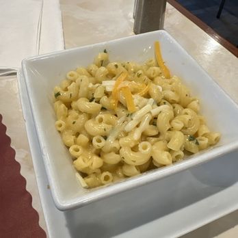 Hen House Cafe - Mac & Cheese - Breakfast & Brunch Near Me - Eagle, Wisconsin