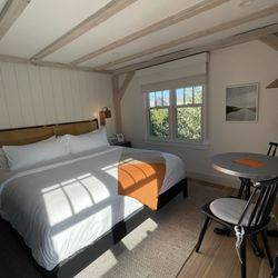 Brant Point Inn