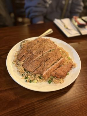 Wu Wei Din Chinese Cuisine by null