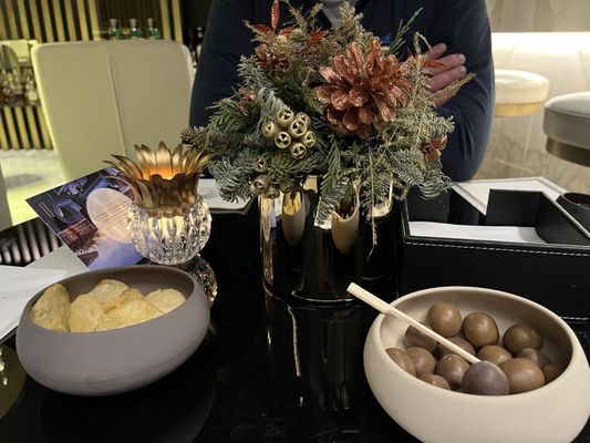 Divinity Restaurant & Lounge Bar by null