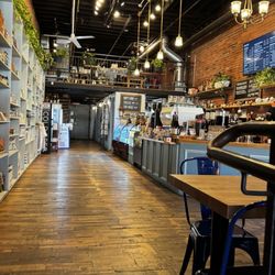 De Fer Coffee - Front entrance