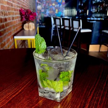 Arendell Room Bar - Mojito - Lounges Near Me - Morehead City, North Carolina Arendell Room Bar - Mojito - Lounges Near Me - Morehead City, North Carolina