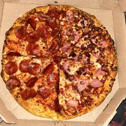 Domino's Pizza - half and half pizza made completely wrong