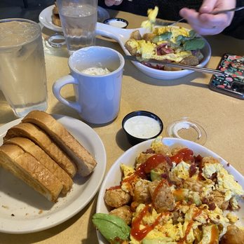 Country Kitchen - Breakfast scramble - New American Near Me - Big Bear Lake, California