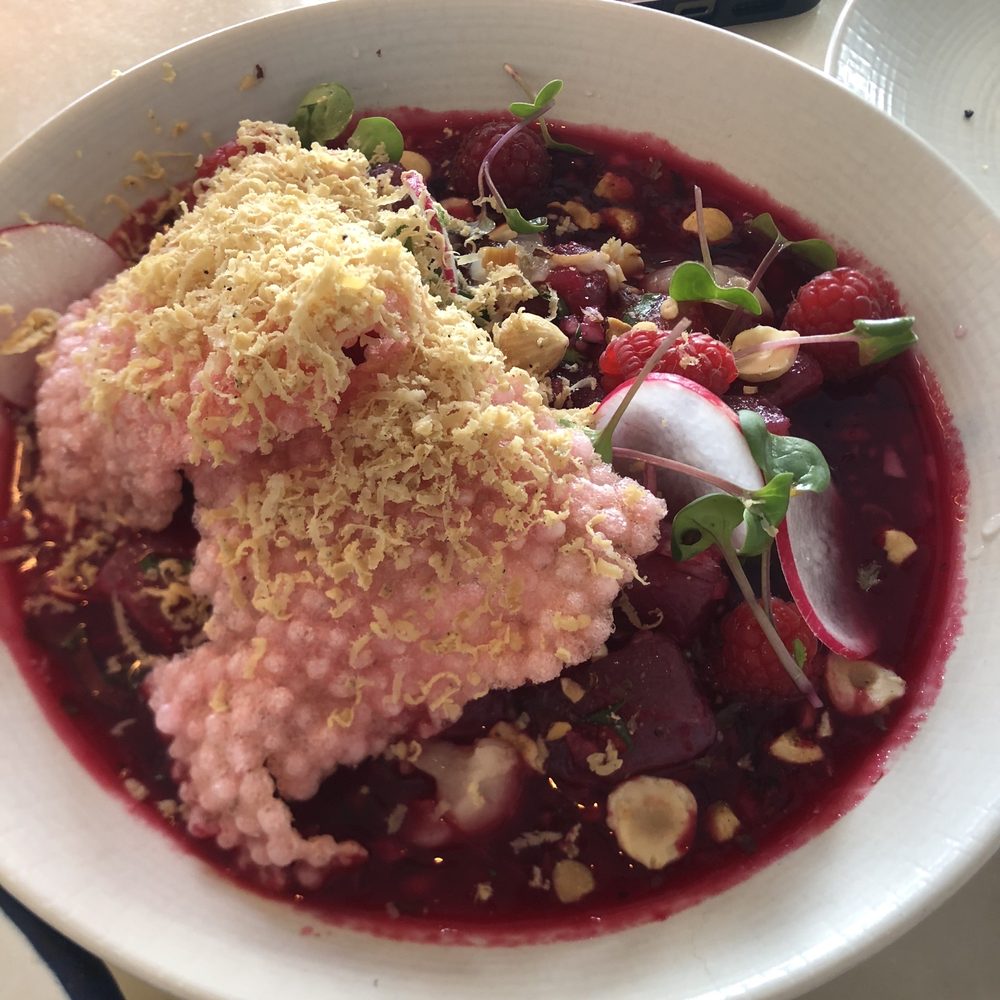 A Cevicheria - Tuna ceviche with beet juice and raspberries - Gastropubs Near Me - Lisbon, 11