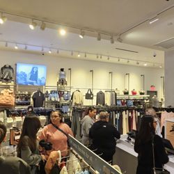 Lululemon
