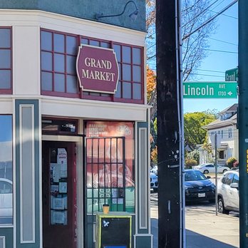Grand Station - Shopping Centers Near Me - Alameda, California
