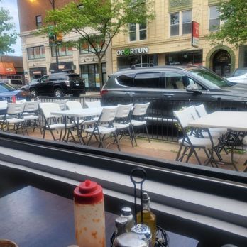 Kabobi Grill - Outside dining - Mediterranean Near Me - Chicago, Illinois Kabobi Grill - Outside dining - Mediterranean Near Me - Chicago, Illinois
