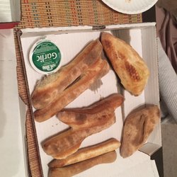 Papa Johns Pizza - Garlic spilled and this looks like leftovers