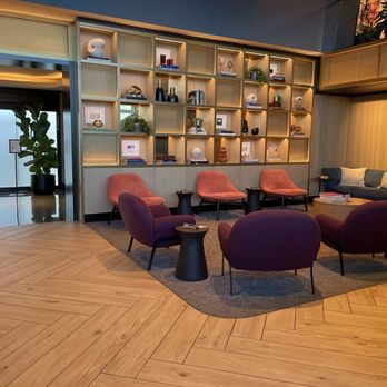 Etihad Lounge - Sitting area - Airport Lounges Near Me - Dulles, Virginia