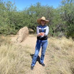Madera Canyon Picnic Area - Found a rock