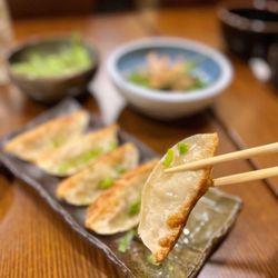 Shinjuku Ramen - Gyoza (5pc)