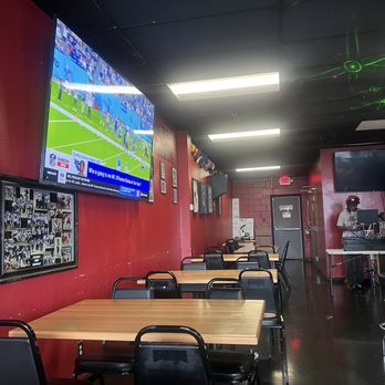 Coaches Box - Inside - Burgers Near Me - Duncanville, Texas