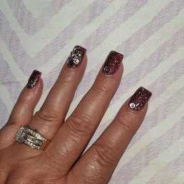 She likes diamonds... I do too She likes diamonds... I do too
