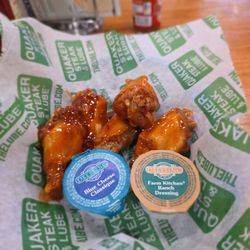 Quaker Steak & Lube - Wings