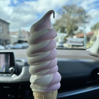 Meadowlark Dairy - Ice Cream & Frozen Yogurt Near Me - Pleasanton, California